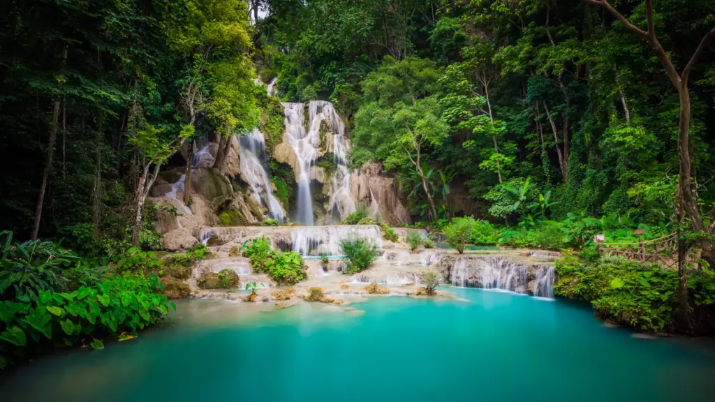 Luang Prabang Kung Si Waterfalls