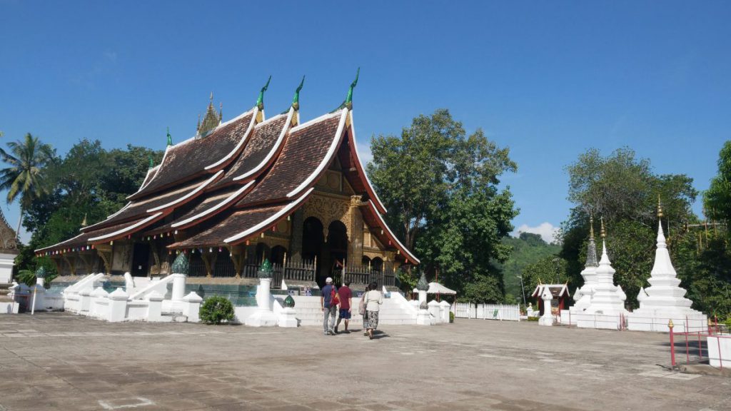 temples to visit in luang prabang
