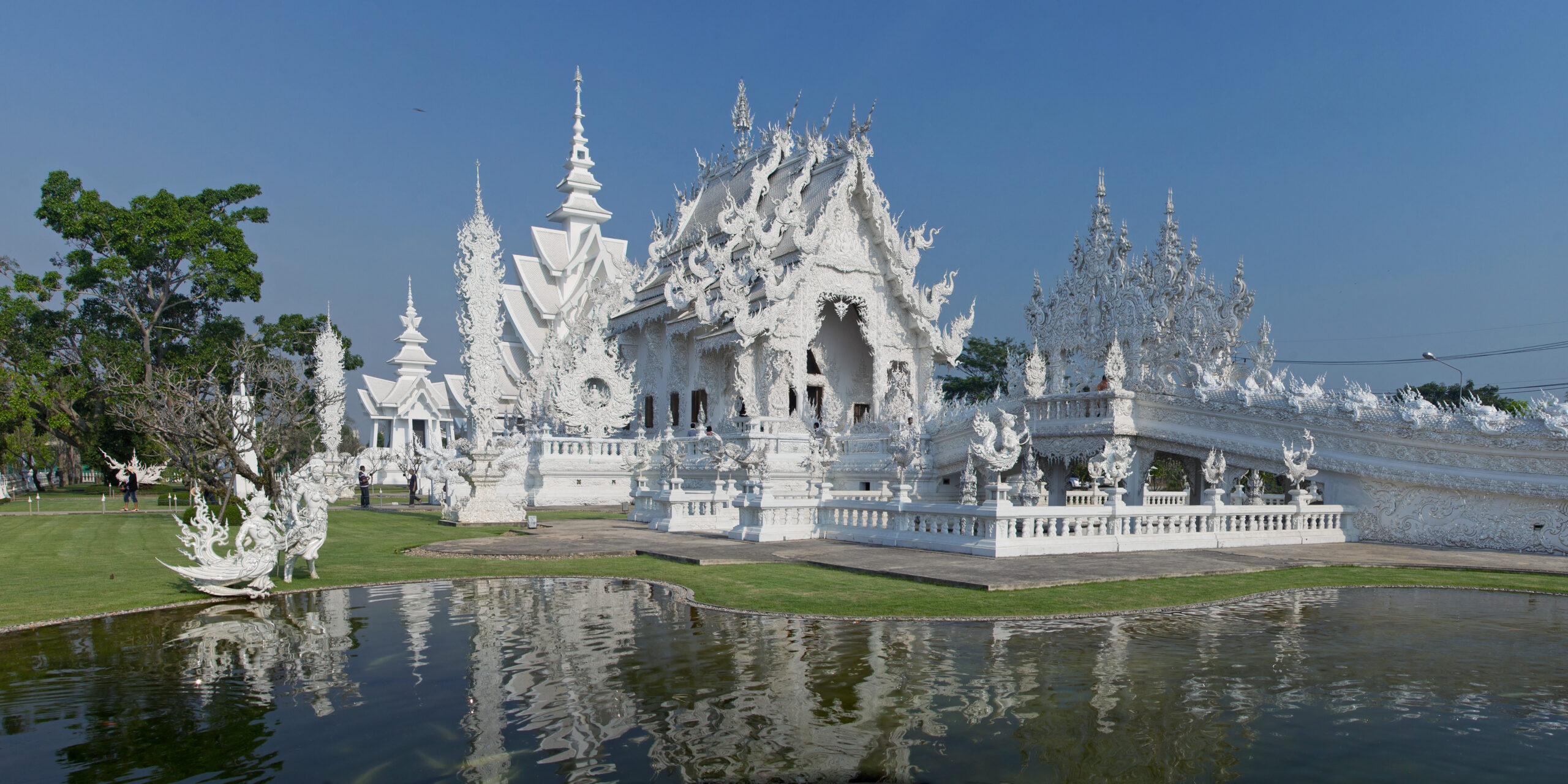 Wat_Rong_Khun_-_Chiang_Rai - Laos Visa and Travel Tours White Temple Chiang Rai